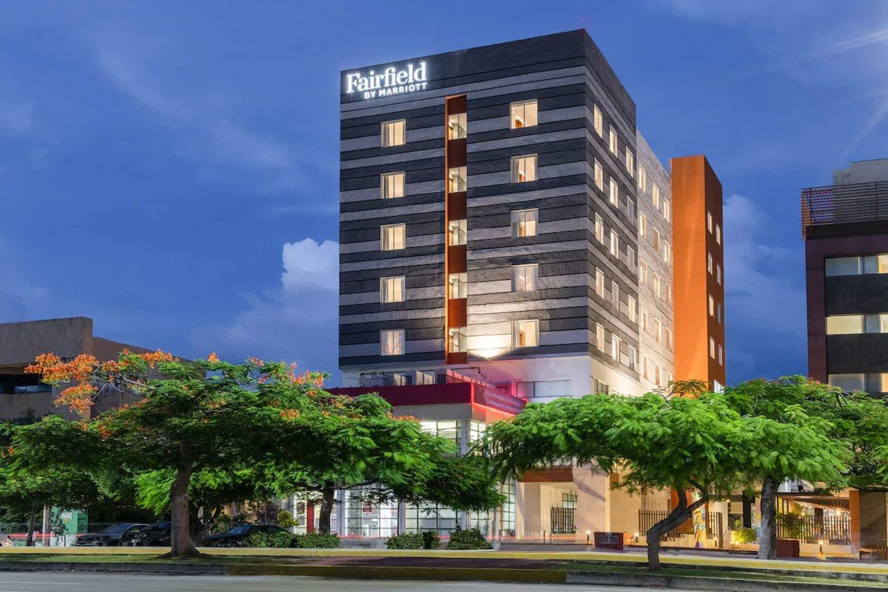 Fairfield By Marriott Inn And Suites Cancun Downtown Exterior foto